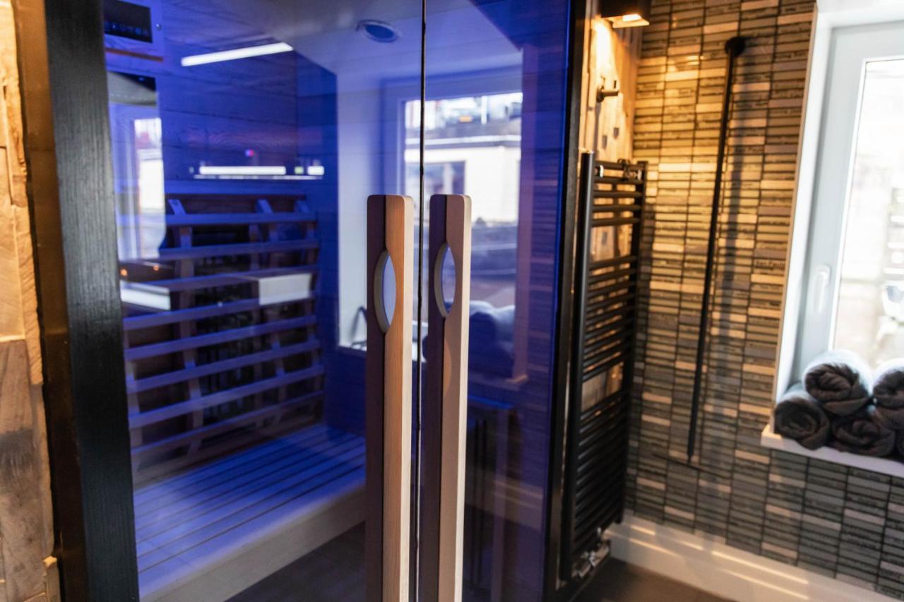 Wellnessboat De Michiel De Ruyter Hotell Groningen Eksteriør bilde