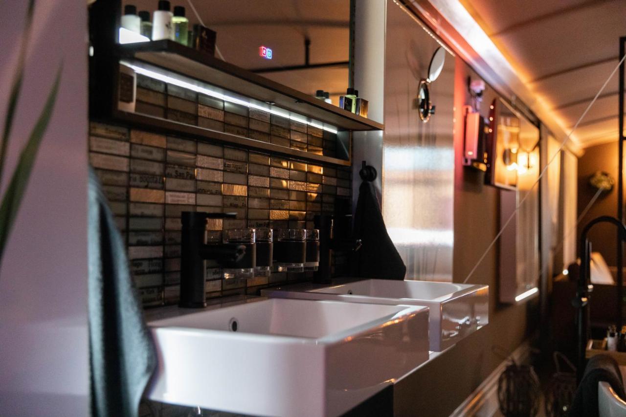 Wellnessboat De Michiel De Ruyter Hotell Groningen Eksteriør bilde