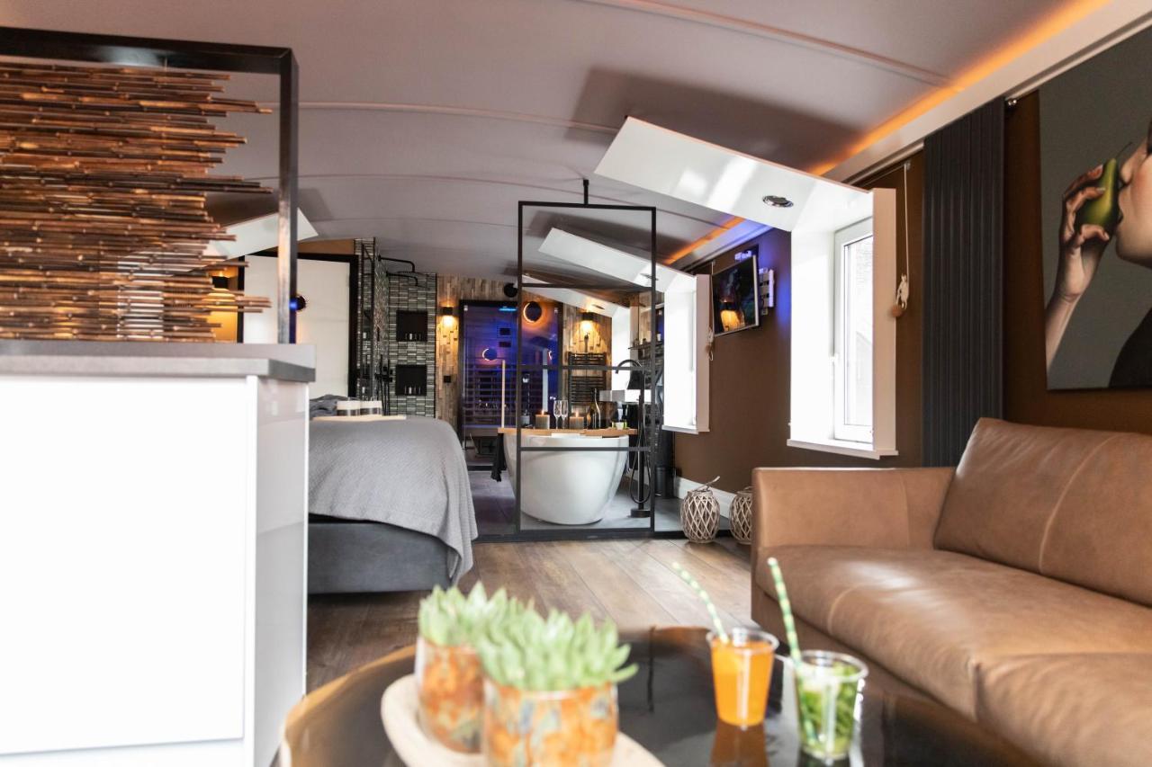 Wellnessboat De Michiel De Ruyter Hotell Groningen Eksteriør bilde