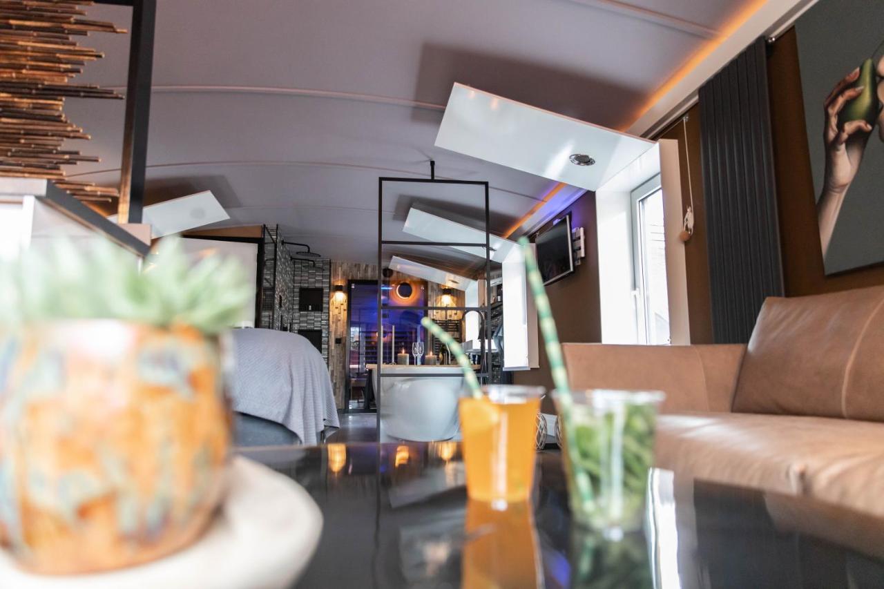 Wellnessboat De Michiel De Ruyter Hotell Groningen Eksteriør bilde